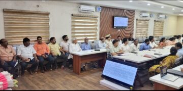 किशनगंज, बिहार-गजेटियर एक भौगोलिक शब्दकोश या निर्देशिका है जिसका उपयोग मानचित्र या एटलस के साथ किया जाता है। इसमें आम तौर पर किसी देश, क्षेत्र या महाद्वीप की भौगोलिक बनावट, सामाजिक सांख्यिकी और भौतिक विशेषताओं से संबंधित जानकारी होती है: डॉ. फरजाना बेगम, ख्यातिलब्ध एक्टिविस्ट