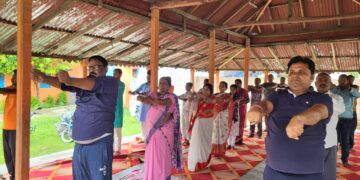 योग दिवस पर शिशु मंदिर में आयोजित हुआ योगाभ्यास कार्यक्रम, दिया गया “करे योग, रहे निरोग” का संदेश