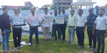 पर्यावरण दिवस पर सिविल सर्जन ने किया पौधारोपण