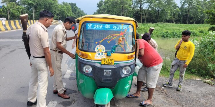 पूर्णिया में सघन वाहन जांच अभियान, 90 वाहन चालकों से ₹1.61 लाख का जुर्माना वसूला