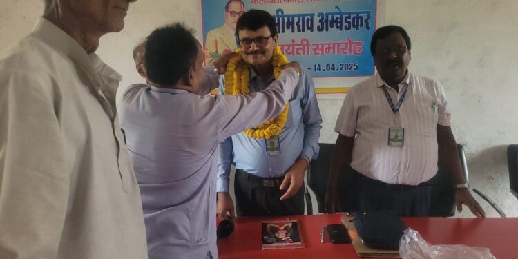 रानीगंज – डॉ. अवधेश कुमार निर्विरोध शिक्षक प्रतिनिधि निर्वाचित