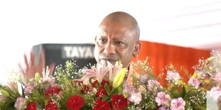 आजमगढ़, यूपी -जनता जनार्दन को गोरखपुर लिंक एक्सप्रेस-वे के माध्यम से जनपद आजमगढ़, अम्बेडकरनगर, संतकबीरनगर, गोरखपुर तक की बेहतरीन