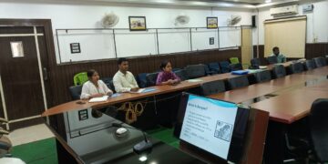 डेंगू से बचाव के प्रति करें लोगों को जागरूक, उपचार संबंधी इंतजाम को बनाये बेहतर : जिलाधिकारी