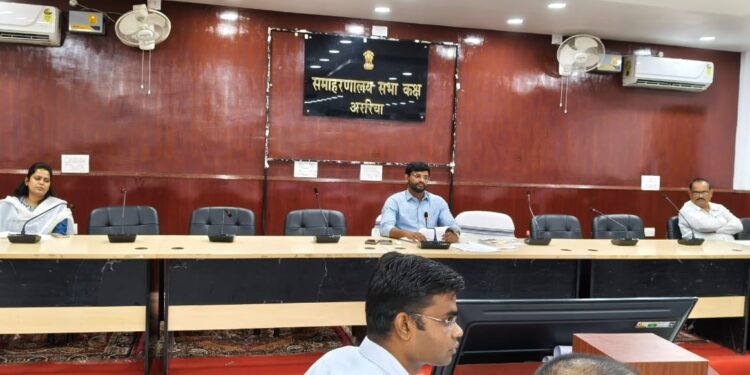 GIS आधारित मास्टर प्लान निर्माण को लेकर फारबिसगंज में स्टेकहोल्डर्स बैठक, विभिन्न विभागों से लिया गया फीडबैक