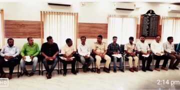 किशनगंज, बिहार -जिला परिवहन पदाधिकारी , कार्यपालक पदाधिकारी नगर परिषद तथा अन्य विभागीय पदाधिकारियों के कार्यों की डीएम ने की समीक्षा