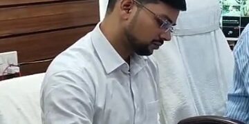 डीएम ने वर्षों से एक जगह जमे कर्मियों का वृहत स्तर पर किया स्थानांतरण