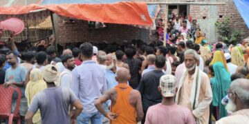 बेंगलुरु में तीन मंजिला इमारत से गिरकर लैलोखर गरैया निवासी मजदूर की दर्दनाक मौत