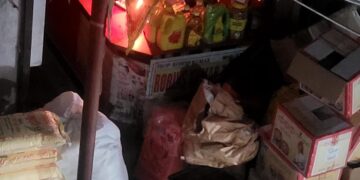 24 घंटे से रानीगंज बाजार अंधेरे में, ट्रांसफार्मर खराब होने से जनजीवन अस्त-व्यस्त, बाजारवासी आंदोलन के मूड में