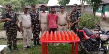 अररिया – एसएसबी और आबकारी विभाग की संयुक्त कार्रवाई, नेपाली शराब के साथ एक गिरफ्तार