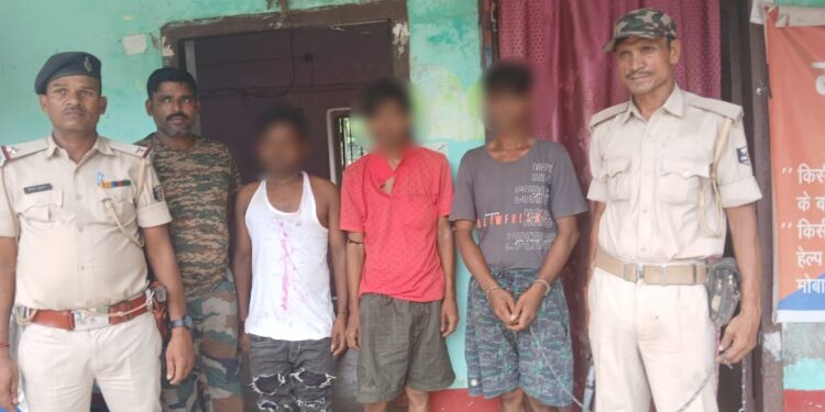 भवानीपुर में नशा कारोबार पर पुलिस की दोहरी चोट: तीन तस्कर स्मैक सहित गिरफ्तार