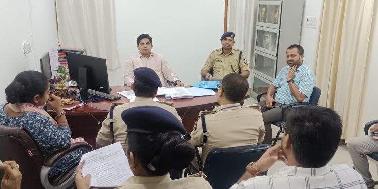 एसडीओ ने मुहर्रम को लेकर विधि व्यवस्था की समीक्षात्मक बैठक की