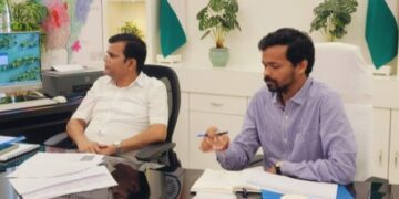 किशनगंज, बिहार -मतदाता सूची में त्रुटि रहने पर नौकरी से निकलने की होगी कार्रवाई