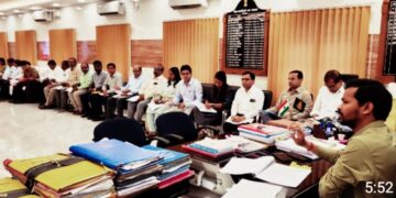 डीएम किशनगंज- नीलाम से संबंधित सभी रिकवरी की गई धनराशि, चाहे वह कितनी भी हो, उसे तत्काल छात्र ऋण मद में जमा कराया जाए…