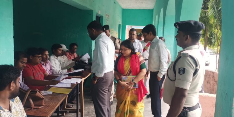 मतदाता सूची पुनरीक्षण अभियान तेज़: सभी मतदान केंद्रों पर 1 सितंबर तक चलेंगे विशेष कैंप।