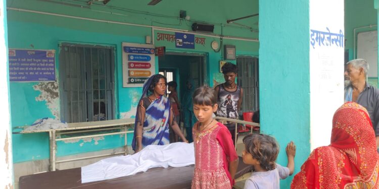 टोटो के कुचलकर तीन बर्षीय मासूम बच्चे की मौत , परिजनों में मचा कोहराम