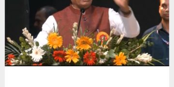 कादीपुर, सुल्तानपुर -खेतों के किनारे -किनार तारों से घेरने की योजना नहीं बनाई गई तो उत्पादन कम होकर एक चौथाई हो जाएगा…