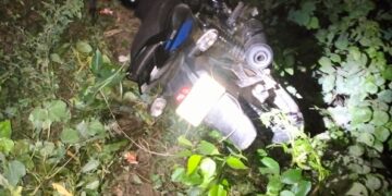 सड़क दुर्घटना में एक की मौत दो घायल