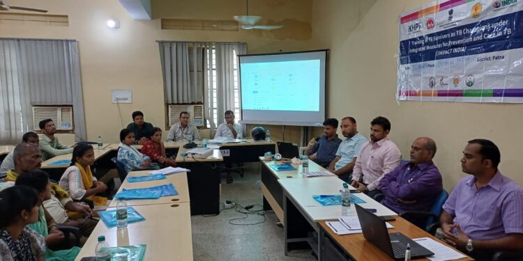 टीबी चैंपियंस इन्फोरमेंट के रूप में निभा सकते हैं सशक्त भूमिका- डॉ. बाल कृष्ण मिश्र