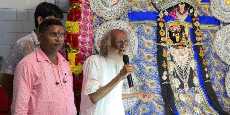 नानु बाबा के जन्मदिन पर हजारों भक्तों ने काली मंदिर पहुंच कर बाबा के दीर्घायु जीवन की मां से कामना।