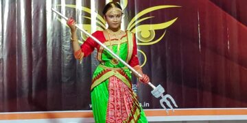 अररिया – माँ दुर्गा के स्वागत में सजी सांस्कृतिक संध्या: अररिया कला केंद्र के बच्चों की प्रस्तुतियों ने मन मोह लिया