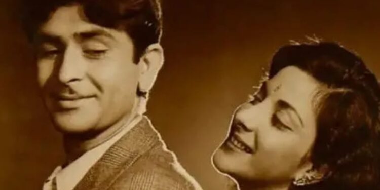 नरगिस और राजकपूर की फिल्म तथा आज के होनहार बेरोजगार युवकों की रील में दिख रही गजब की समानता