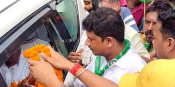 राजद प्रदेश अध्यक्ष मंगनी लाल मंडल का रानीगंज में भव्य स्वागत