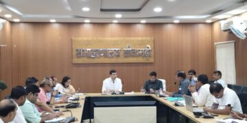 “स्वस्थ नारी-सशक्त परिवार अभियान” को लेकर जिला स्तरीय बैठक आयोजित