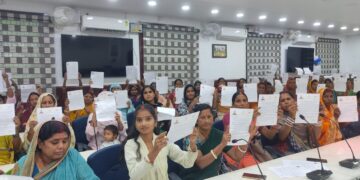 अररिया – मुख्यमंत्री महिला रोजगार योजना की दूसरी किस्त माननीय मुख्यमंत्री ने की जारी, 25 लाख महिलाओं के खाते में भेजी गई राशि