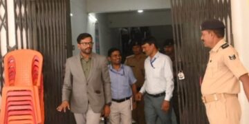 चुनाव को ले जिला निर्वाचन पदाधिकारी सह जिलाधिकारी अनिल कुमार द्वारा वेयर हाउस अररिया का किया निरीक्षण