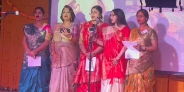 पेरिस – पेरिस की धरती पर गूंजा छठ मैया का जयकारा, प्रवासी भारतीयों ने मनाया ऐतिहासिक पर्व