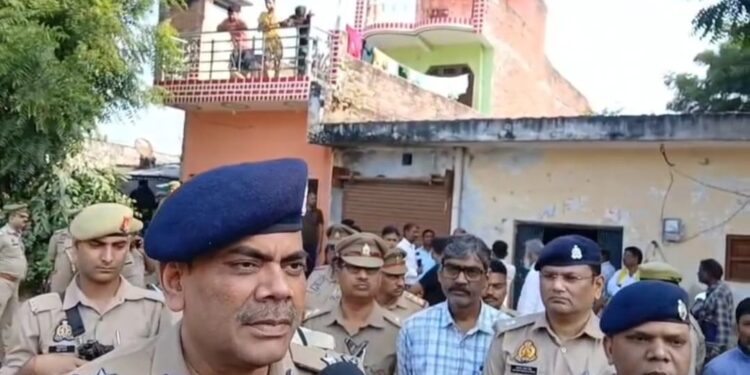 सुलतानपुर, यूपी – पटाखा का लाइसेंसी घर में, पटाखे फटने से मची अफरातफरी, नौ घायल, अस्पताल में चल रहा पांच का इलाज