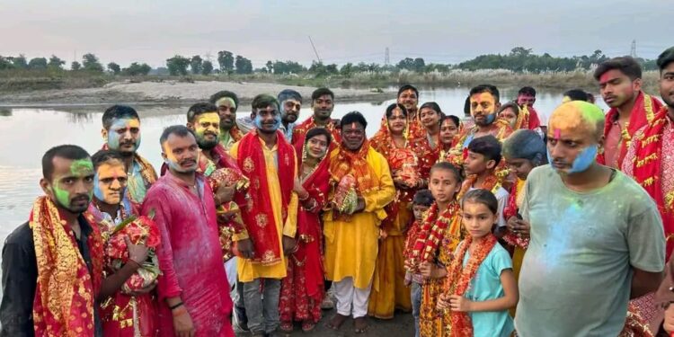 रानीगंज के ऐतिहासिक काली मंदिर में काली पूजा संपन्न, विसर्जित किया गया कलश