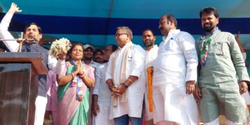 बारसोई – भाजपा जात-पात नहीं फैलाती  यह काम तो विपक्षियों का है:- शाहनवाज हुसैन।