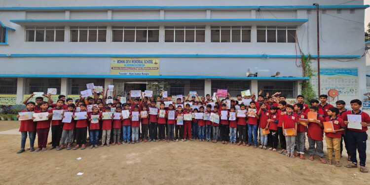 मोहिनी देवी मेमोरियल स्कूल के प्रांगण में बाल दिवस पर पेंटिंग प्रतियोगिता का हुआ आयोजन