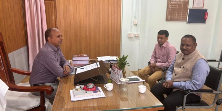 डीएलएसए के तत्वावधान में 17 को बुनियाद केन्‍द्र वरिष्ठ नागरिकों को नि:शुल्‍क चश्मा मुहैया कराएगा