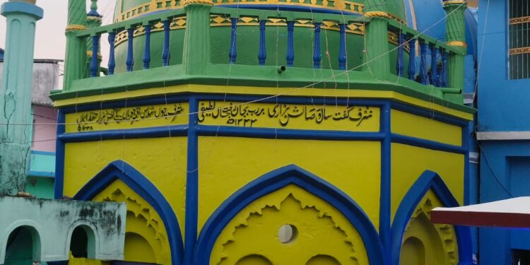 बारसोई (कटिहार) – मौलाना हफिजुद्दीन का 114 वां उर्स शरीफ की तैयारियां पुरी। दो दिवसीय मेला आज से।