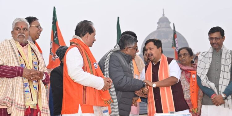 पटना – मिलर हाई स्कूल मैदान में नितिन नवीन का भव्य अभिनंदन, कार्यकर्ताओं में दिखा उत्साह