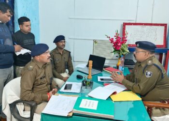 जोकीहाट – थाना प्रबंधन दुरुस्त करने पर जोर, एसपी ने जोकीहाट थाना का किया निरीक्षण