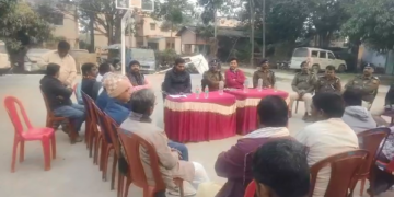 सरस्वती पूजा को लेकर पलासी थाना में शांति समिति की बैठक, शांतिपूर्ण आयोजन पर जोर