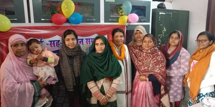 अररिया  – शिक्षिका गुंजा कुमारी की विदाई और नई शिक्षिका आलिया नजाम का स्वागत, भावुक रहा समारोह