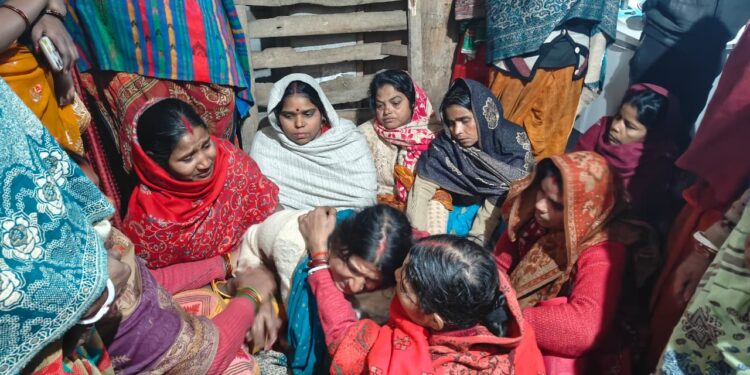 लक्ष्मीपुर खूंटी पंचायत में विवाहिता की संदिग्ध मौत, हत्या का आरोप, जांच में जुटी पुलिस