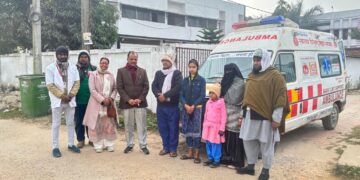 ​मुख्यमंत्री बाल हृदय योजना: हृदय रोग से ग्रसित दो बच्चे ऑपरेशन के लिए अहमदाबाद रवाना