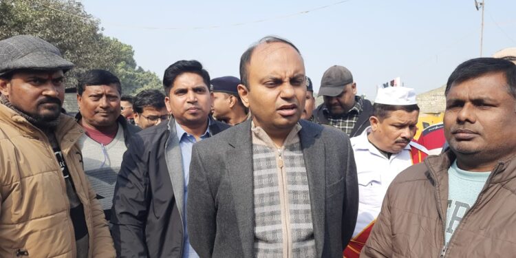 ​जिलाधिकारी समस्तीपुर ने किया दलसिंहसराय अनुमंडल का सघन दौरा; विकास योजनाओं और जन-कल्याणकारी कार्यों की समीक्षा की