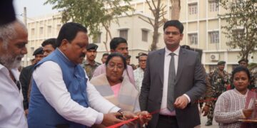 अररिया में संपूर्णता अभियान 2.0 का भव्य शुभारंभ, जागरूकता रथ को हरी झंडी दिखाकर किया गया रवाना