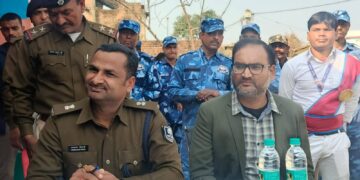 दरभंगा :- हरिनगर गांव हिंसा को लेकर शांति समिति की बैठक, निर्दोषों को नहीं हो परेशान: प्रशासन