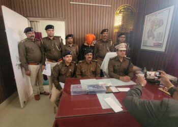 स्मैक और हथियार के साथ युवक गिरफ्तार, रानीगंज पुलिस को बड़ी कामयाबी