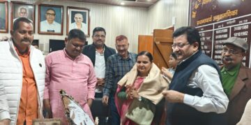 महापौर बैन प्रिया का एसएनएस महाविद्यालय में भव्य स्वागत 