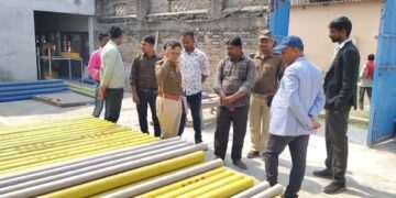 सहरसा में PRINCE PIPES के नाम पर फर्जी फैक्ट्री पर छापा, भारी मात्रा में नकली पाइप जब्त