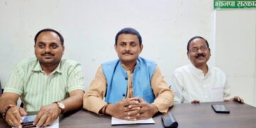 संसद की गरिमा से खिलवाड़ कर रही है कांग्रेस : आदित्य नारायण झा