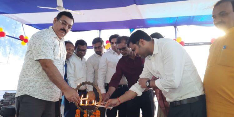 बिहार दिवस समारोह का किया गया आयोजन